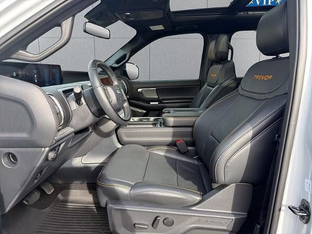 Used 2025 Ford Expedition Tremor AWD/4WD image 26