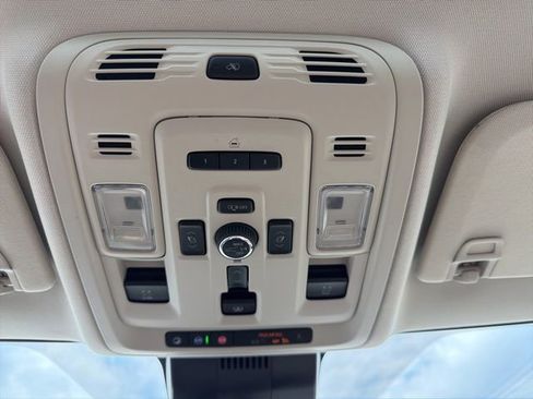 Certified 2024 GMC Yukon Denali w/ Denali Reserve Package image 30