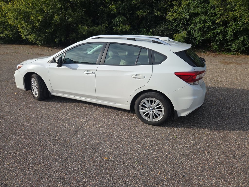 Used 2018 Subaru Impreza 2.0i Premium AWD/4WD image 7
