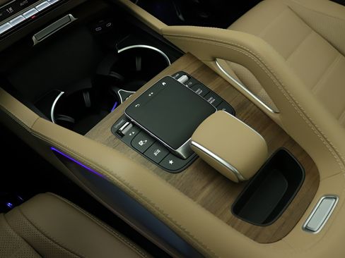 Certified 2024 Mercedes-Benz GLE 350 4MATIC image 15