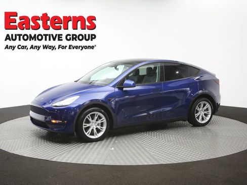 Used 2021 Tesla Model Y Long Range AWD/4WD image 53