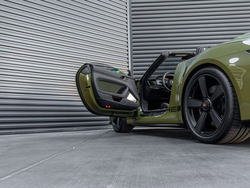 Certified 2026 Porsche 911 Carrera GTS RWD image 16