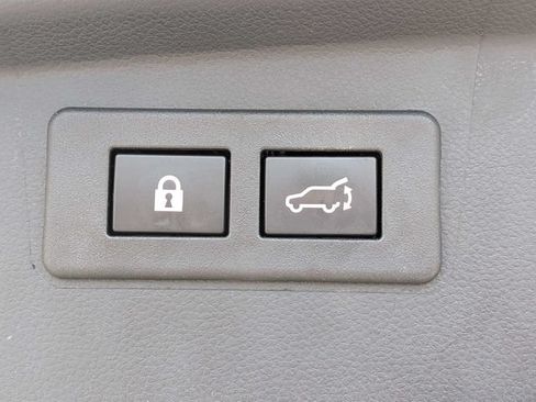 Used 2023 Subaru Outback Limited AWD/4WD image 13