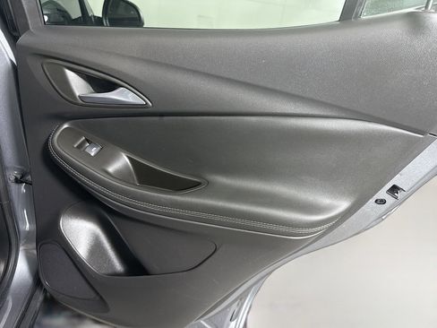 Used 2022 Buick Encore GX Essence w/ Advanced Technology Package image 28