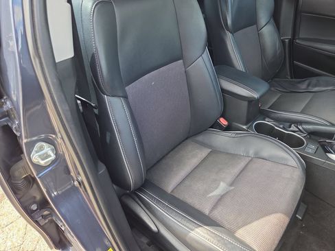 Used 2016 Toyota Corolla S FWD image 17