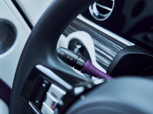 Used 2024 Rolls-Royce Spectre w/ Spectre Launch Package image 41