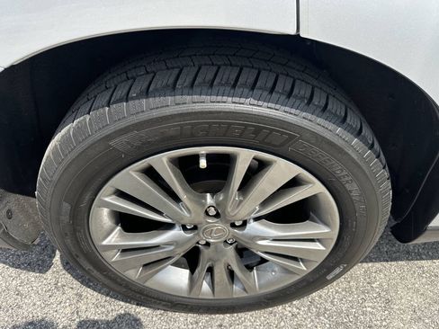 Used 2013 Lexus RX 450h AWD w/ Navigation Pkg image 2
