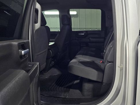 Used 2020 Chevrolet Silverado 2500 LT w/ Convenience Package AWD/4WD image 9