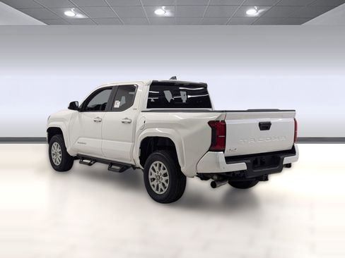 New 2026 Toyota Tacoma SR5 image 2