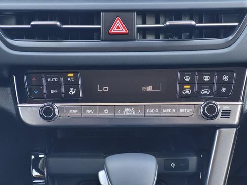 New 2026 Kia Seltos SX AWD/4WD image 17