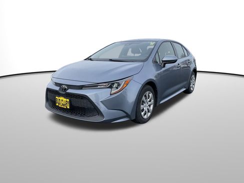 Used 2020 Toyota Corolla LE image 8