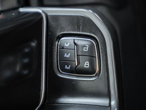 Used 2022 Ford F150 Lariat w/ Equipment Group 502A High image 44