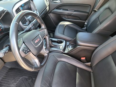 Used 2022 GMC Canyon AT4 w/ Trailering Package AWD/4WD image 12