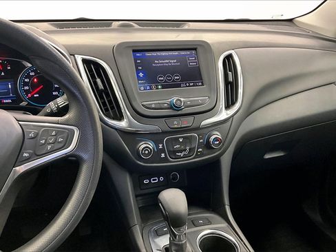 Used 2023 Chevrolet Equinox LT w/ LPO, Floor Liner Package image 5