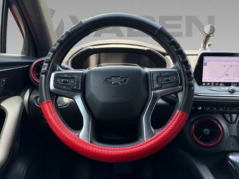 Used 2021 Chevrolet Blazer RS w/ Enhanced Convenience Package FWD image 11