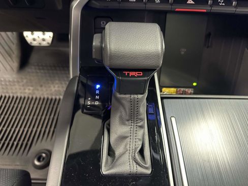 New 2025 Toyota Tundra Platinum image 27