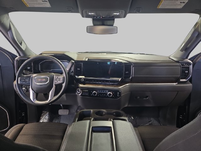 Used 2024 GMC Sierra 1500 Elevation AWD/4WD image 9