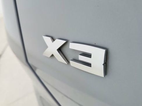 Used 2025 BMW X3 M50 image 17