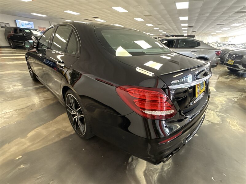Used 2020 Mercedes-Benz E 53 AMG 4MATIC Sedan image 5