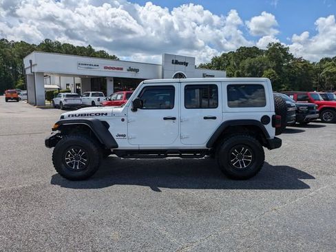 Used 2024 Jeep Wrangler Unlimited Rubicon w/ XTREMEE 35" Tire Package AWD/4WD image 7