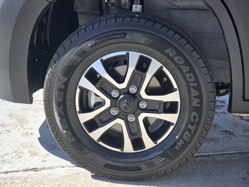 New 2026 RAM ProMaster 3500 w/ Quick Order Package 22G SLT image 9