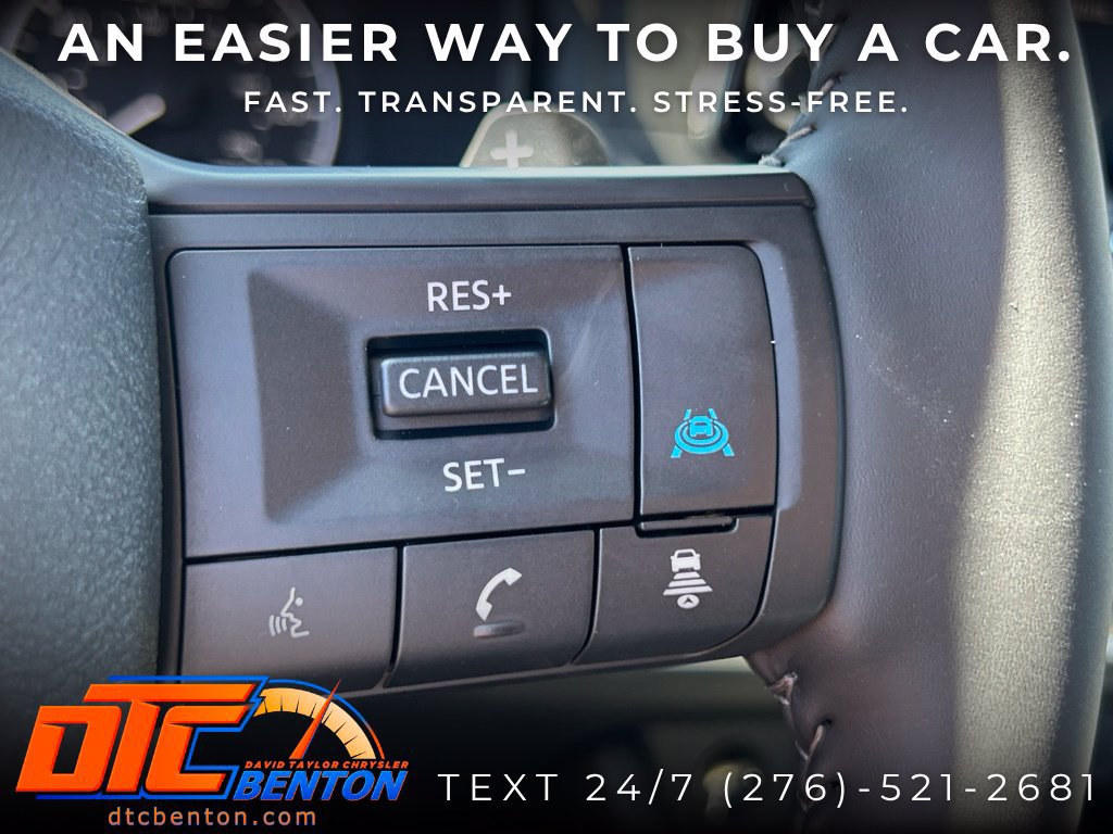 Used 2026 Nissan Rogue SV FWD image 10