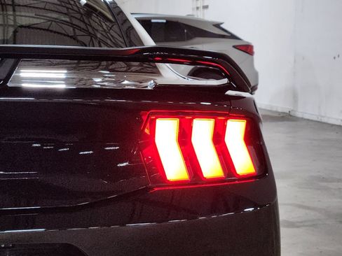 Used 2025 Ford Mustang Dark Horse RWD image 22