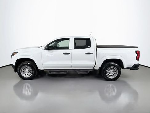 Used 2024 Chevrolet Colorado W/T w/ WT Convenience Package II RWD image 4