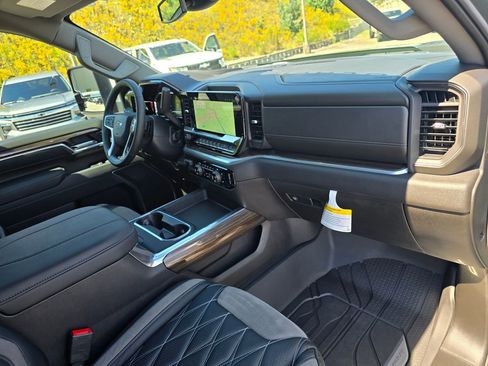 New 2025 Chevrolet Silverado 2500 LT w/ Trail Boss Package AWD/4WD image 28