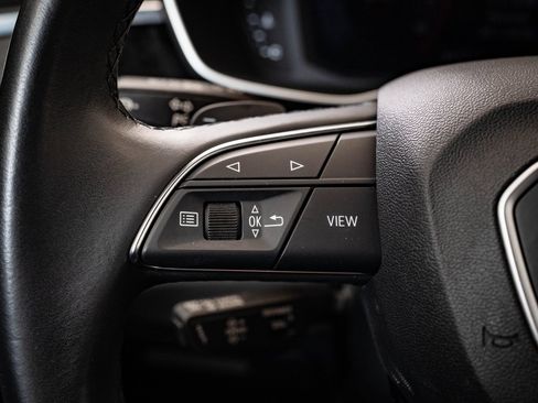 Used 2024 Audi Q3 2.0T Premium image 29