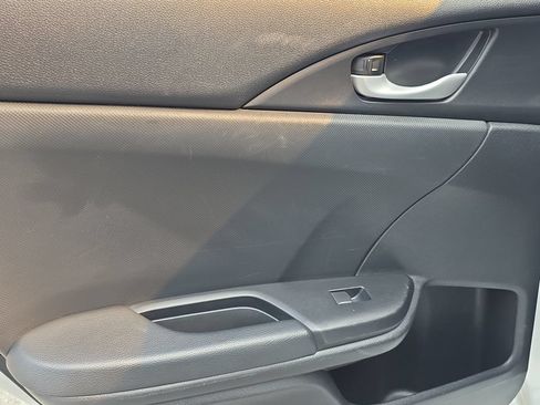 Used 2019 Honda Civic Sport image 15