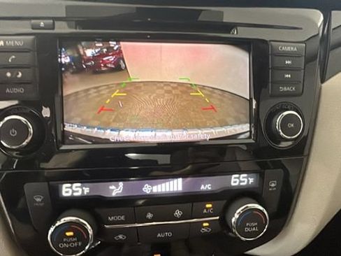 Used 2020 Nissan Rogue Sport SV w/ All-Weather Package AWD/4WD image 22