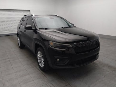 Used 2019 Jeep Cherokee Latitude w/ Popular Appearance Group FWD image 13