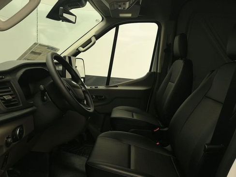 New 2026 Ford Transit 250 148 Medium Roof image 10