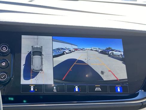 Used 2022 Buick Envision Avenir w/ Technology Package II image 26