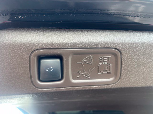 Used 2023 Ford Expedition King Ranch AWD/4WD image 32