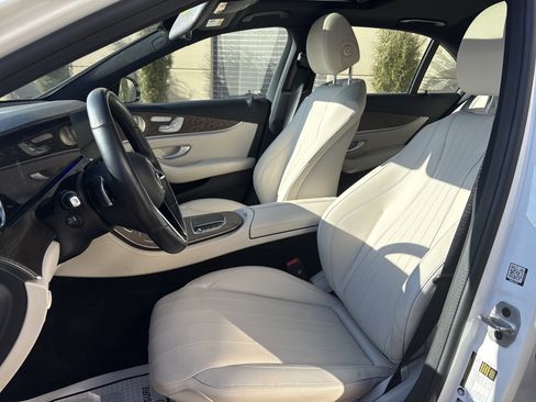 Used 2023 Mercedes-Benz E 350 4MATIC Sedan image 16