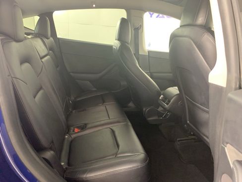 Used 2022 Tesla Model Y Performance image 41
