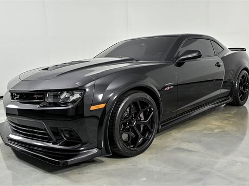 Used 2015 Chevrolet Camaro Z/28 RWD image 5