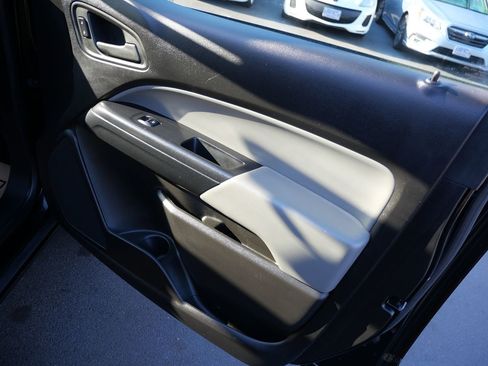 Used 2018 Chevrolet Colorado W/T w/ WT Convenience Package image 31