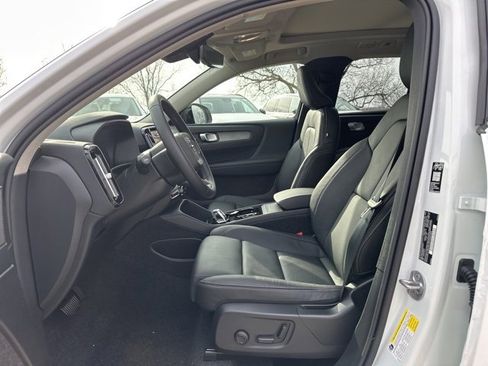 New 2026 Volvo XC40 B5 Plus w/ Protection Package Premier image 13
