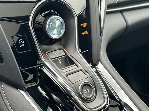 New 2025 Acura RDX SH-AWD image 17