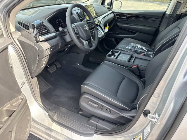 New 2027 Honda Odyssey Touring image 13