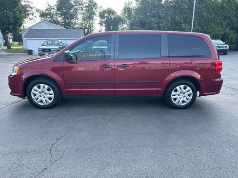 Used 2016 Dodge Grand Caravan American Value Package w/ UConnect Hands-Free Group FWD image 6