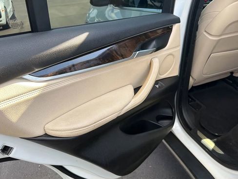 Used 2017 BMW X5 xDrive35i AWD/4WD image 13