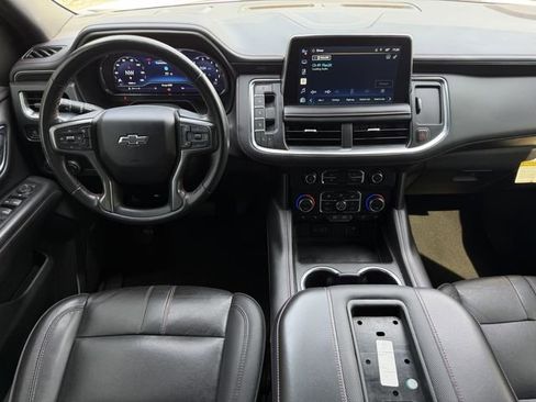 Used 2022 Chevrolet Tahoe RST AWD/4WD image 3