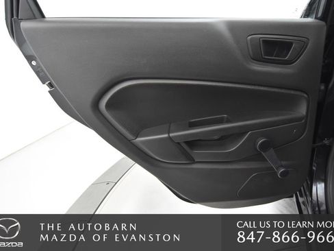 Used 2015 Ford Fiesta S image 30