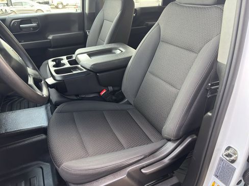 Used 2024 Chevrolet Silverado 2500 W/T w/ WT Convenience Package image 9