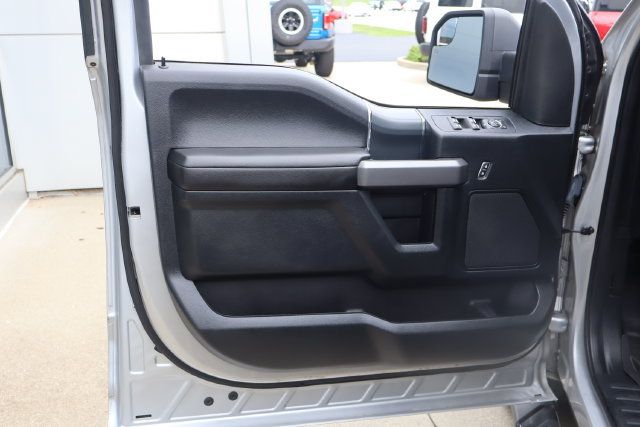 Used 2019 Ford F150 XLT w/ Equipment Group 302A Luxury AWD/4WD image 15