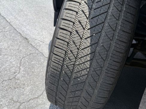 Used 2015 Chevrolet Silverado 1500 High Country w/ High Country Premium Package image 34